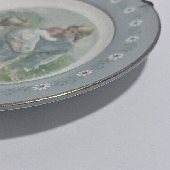 Vintage Tenderness Commemorative Plate Special Edition Avon Productions 1974 - Picture 16 of 16